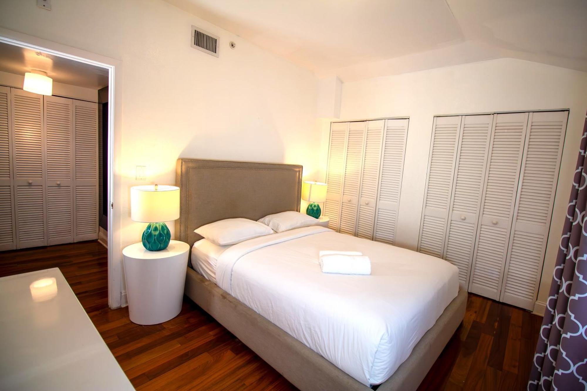 Hispaniola Apartments Part Of The Oasis Casita Collection ميامي بيتش المظهر الخارجي الصورة