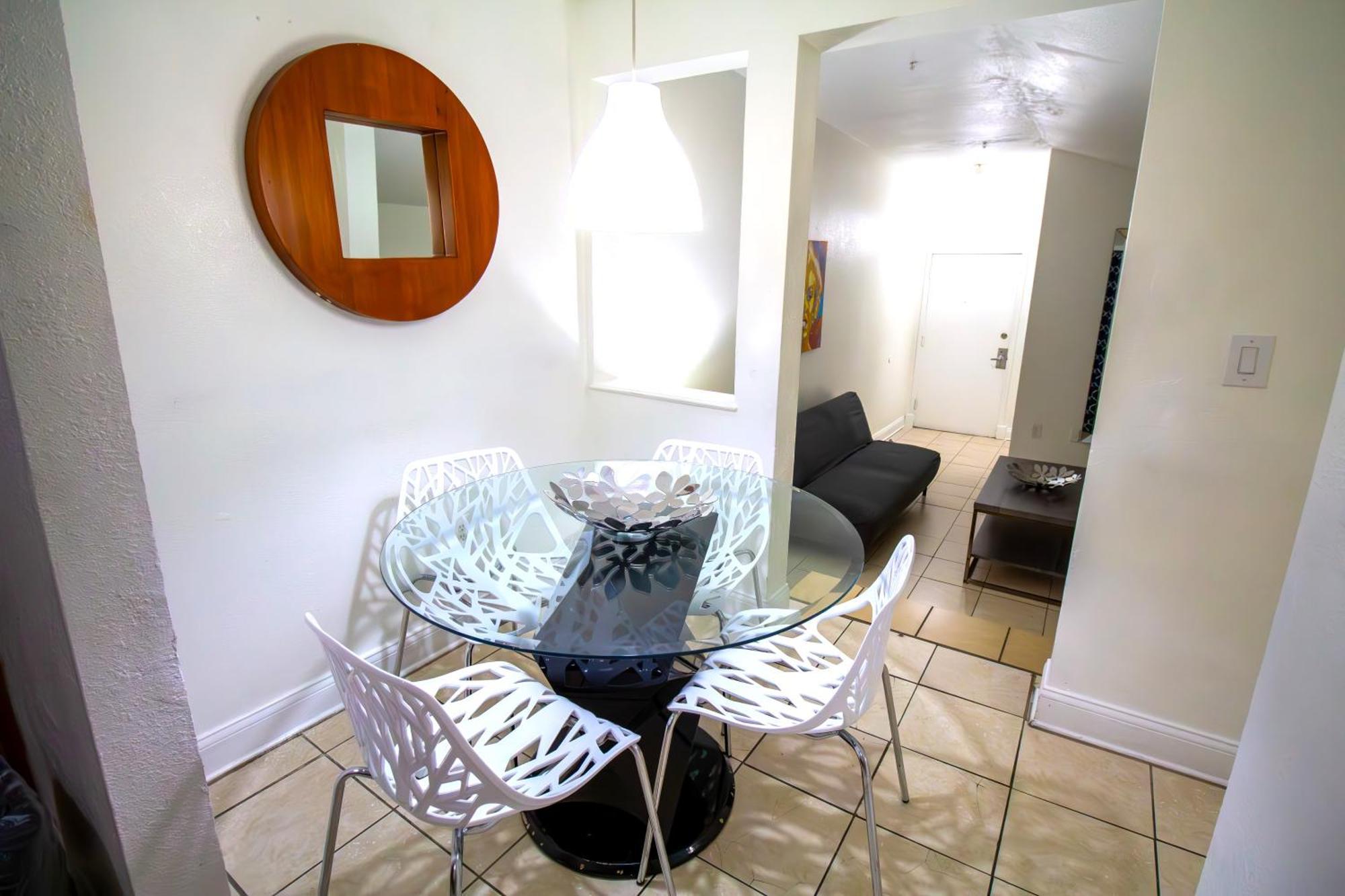 Hispaniola Apartments Part Of The Oasis Casita Collection ميامي بيتش المظهر الخارجي الصورة